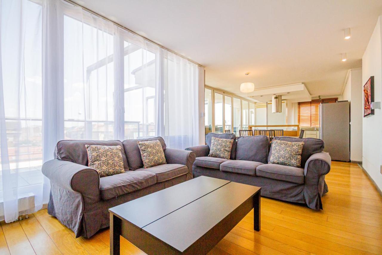 Luxury Apartment With Balcony In Downtown Budapest Exterior foto